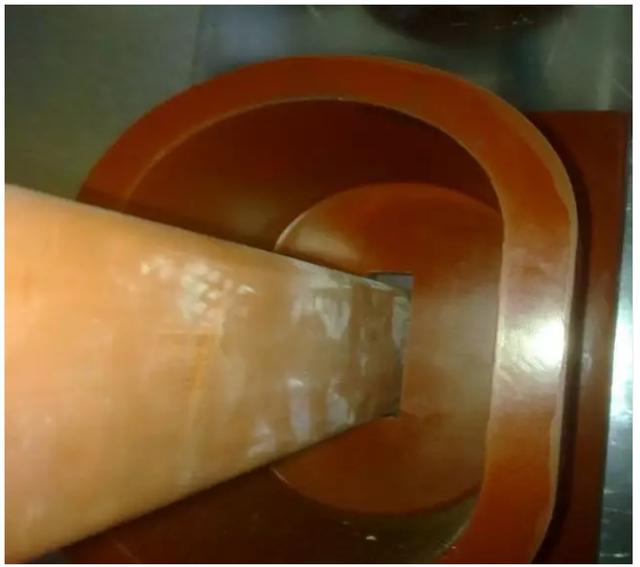 高壓開關柜安裝過程及注意事項詳細說明，有插圖，非常實用！